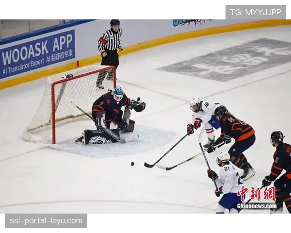 世界冰球锦标赛顶级组：加拿大队5-3战胜美国队，取得开门红